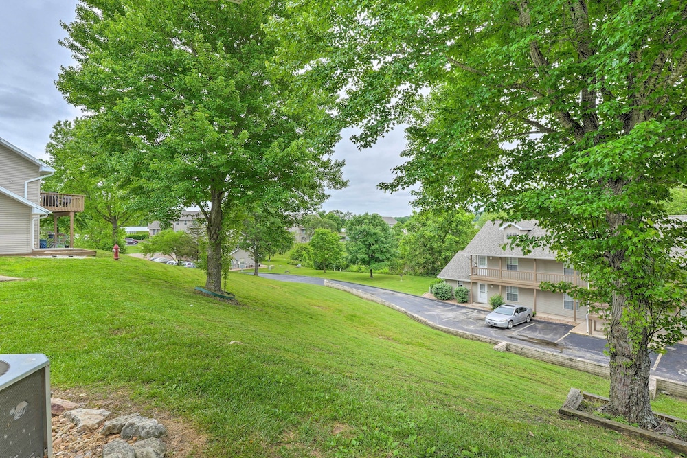 Pet-friendly Branson Studio < 3 Mi to Lake! - Property Image 7