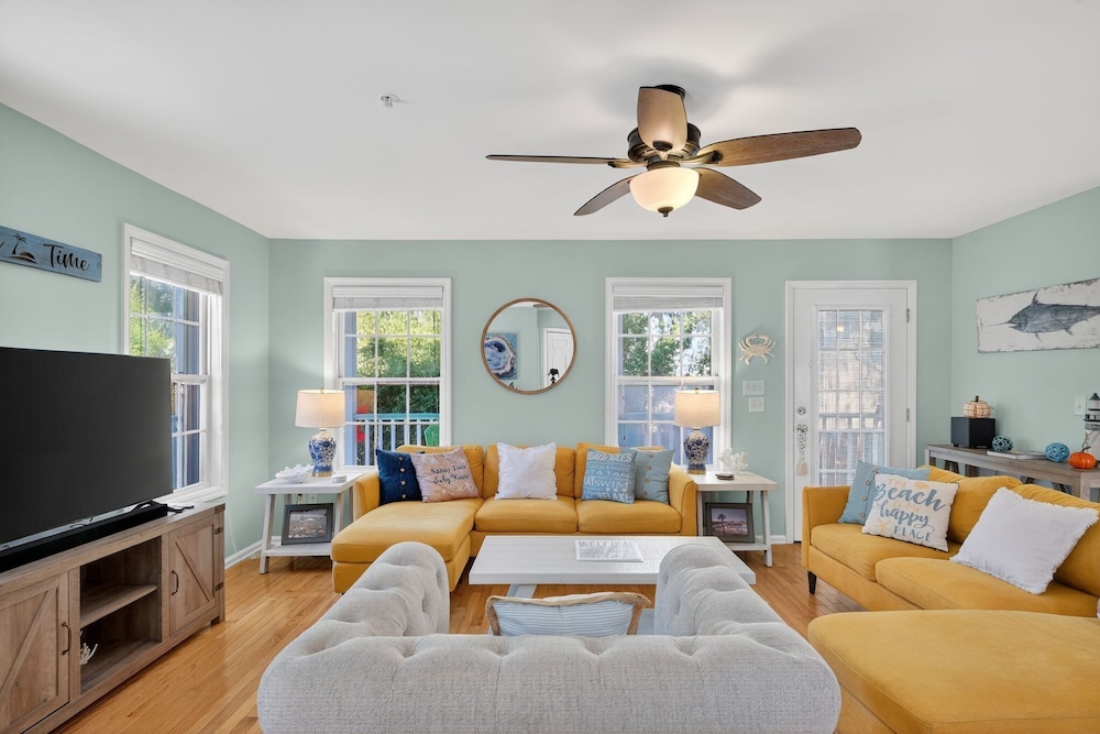 Sandy Toes Hideaway 3 Bedroom Home
