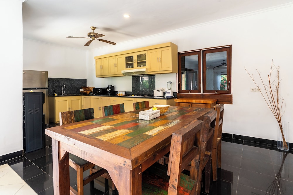 Tropical Villa Matahari