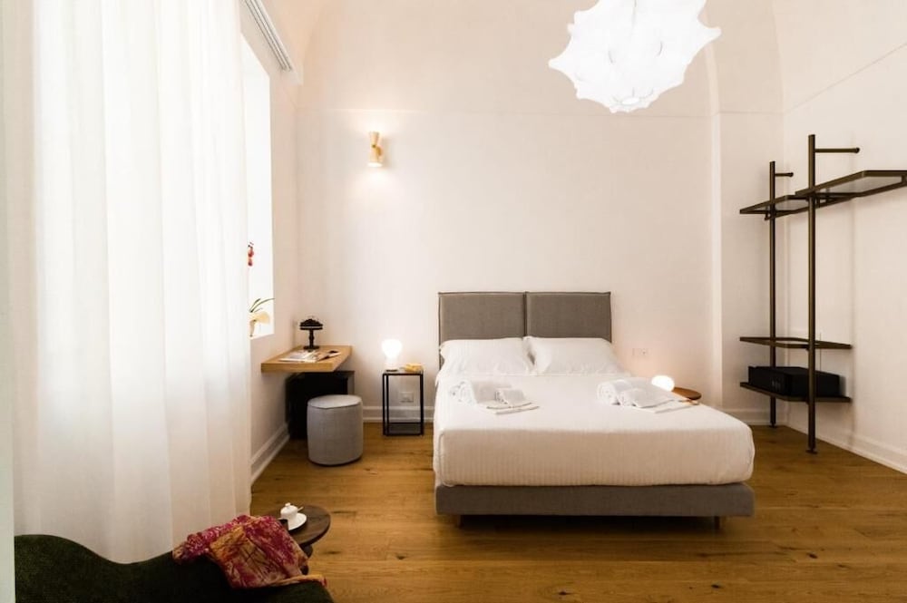Dome Hotel