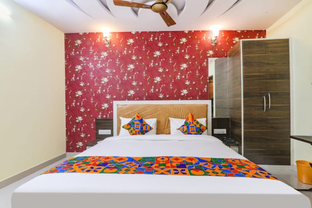 Hotel Nikunj Madhubani view 5