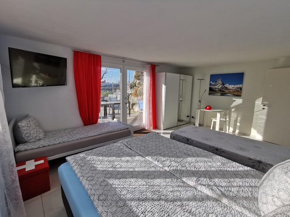 Comfortable mountain view apartment near Lucerne