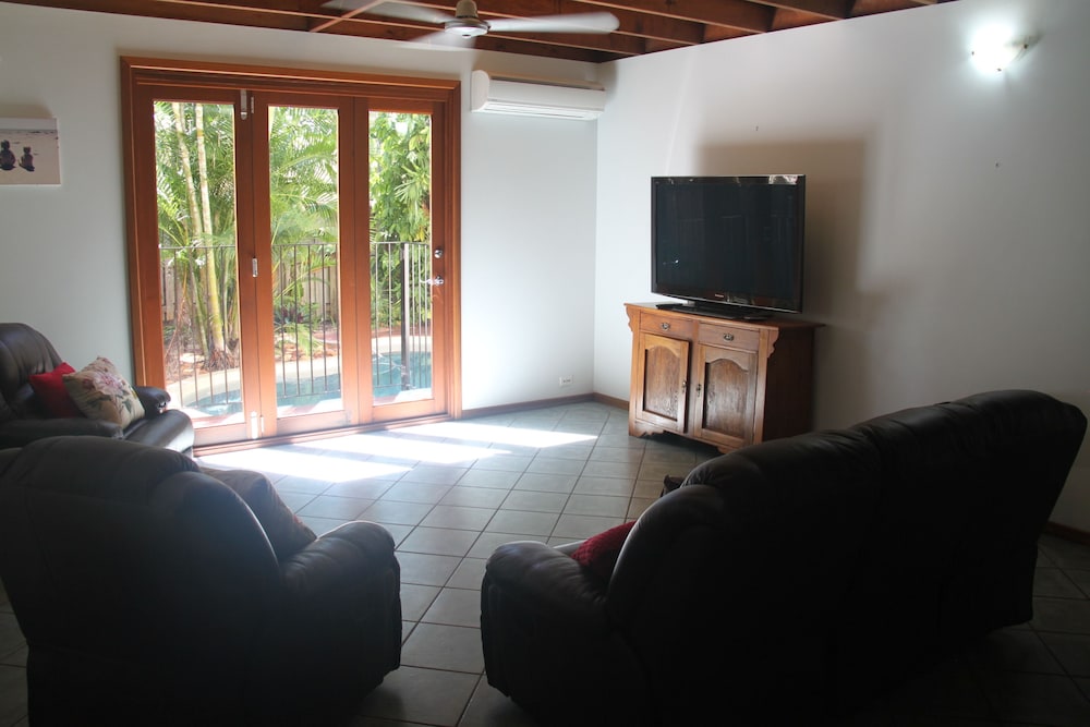 Cable Beach Vacations - Beach House on Fox - Property Image 12