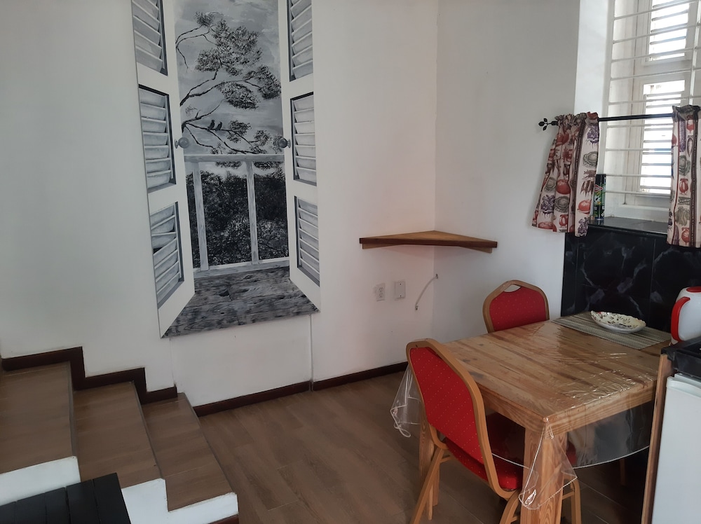 Catherine Suites