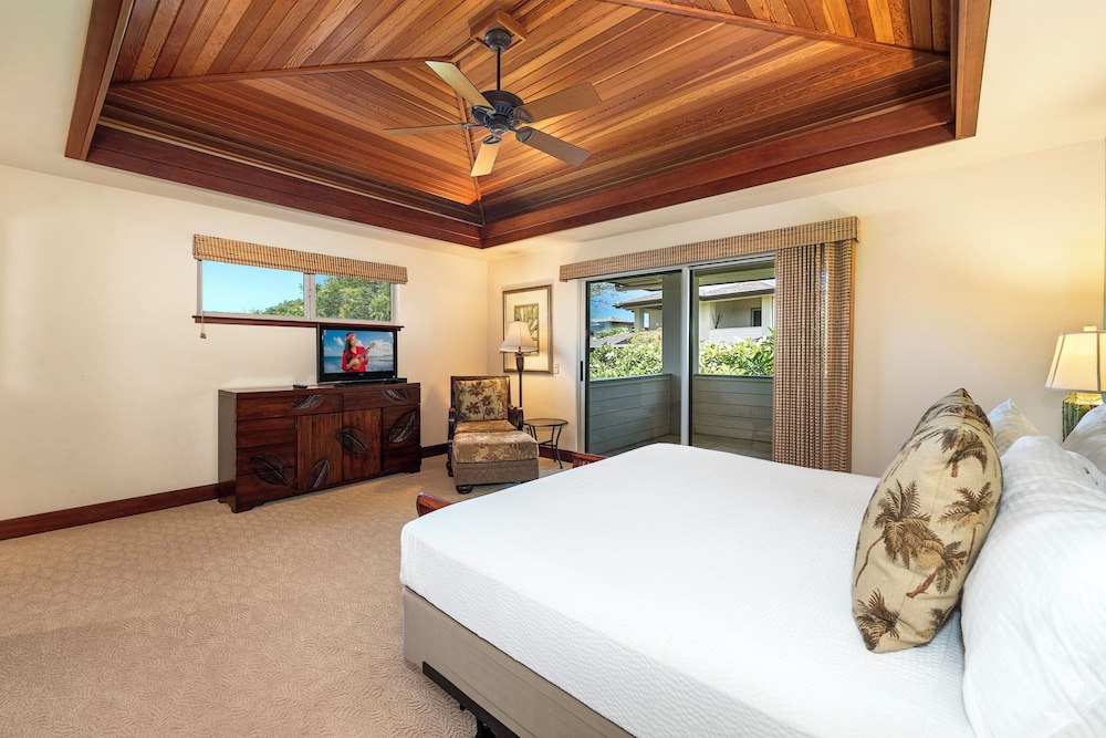 Family-friendly & Romantic Getaway - Beach Club Access- Vrkcv