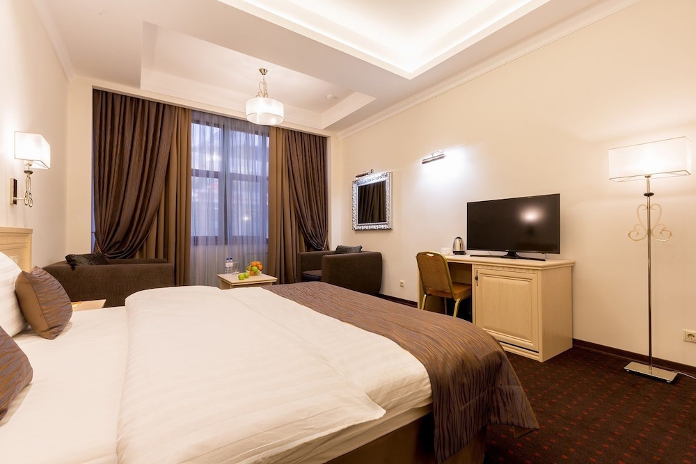 Arcadia Hotel