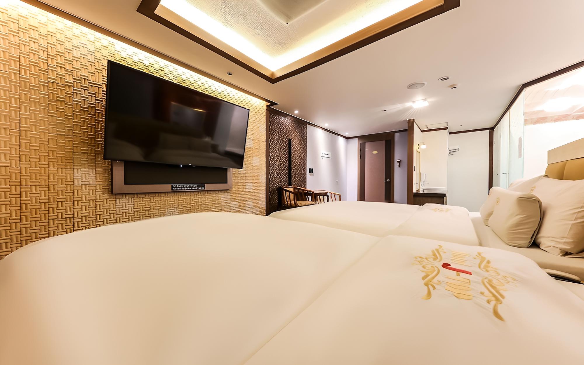 Cheonan J Top view 4