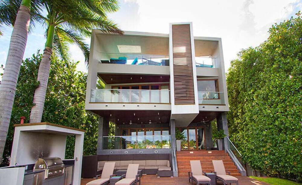 Villa Trystan