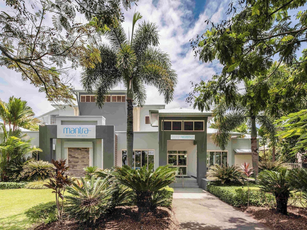 Hotel Mantra Aqueous Port Douglas
