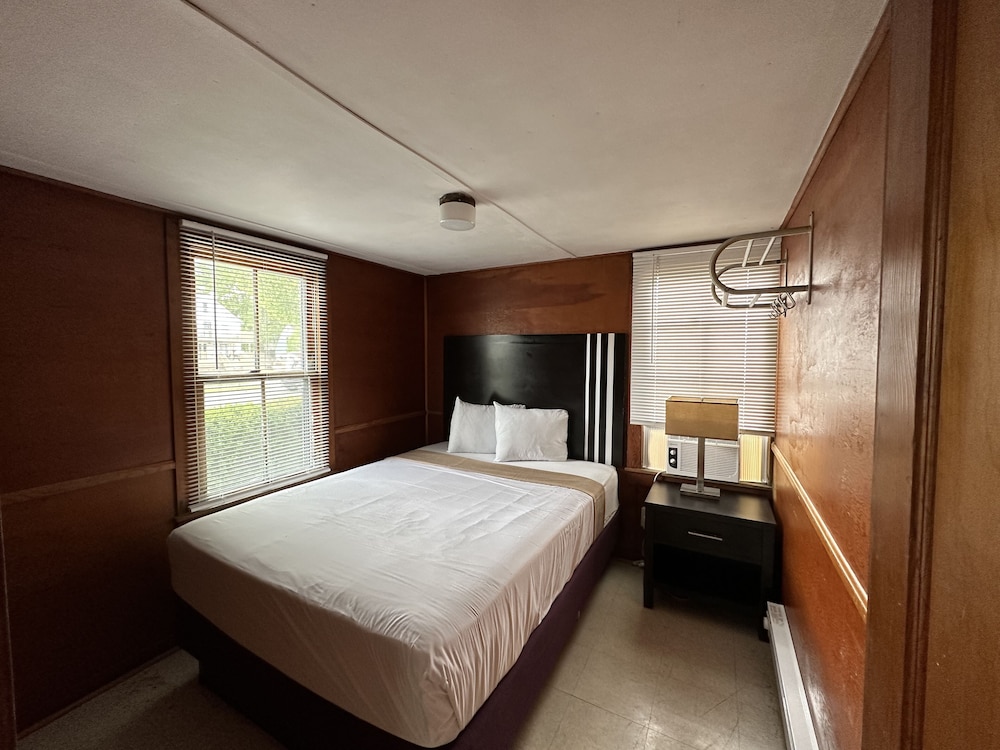 Uncle Toms Cottages - Property Image 22