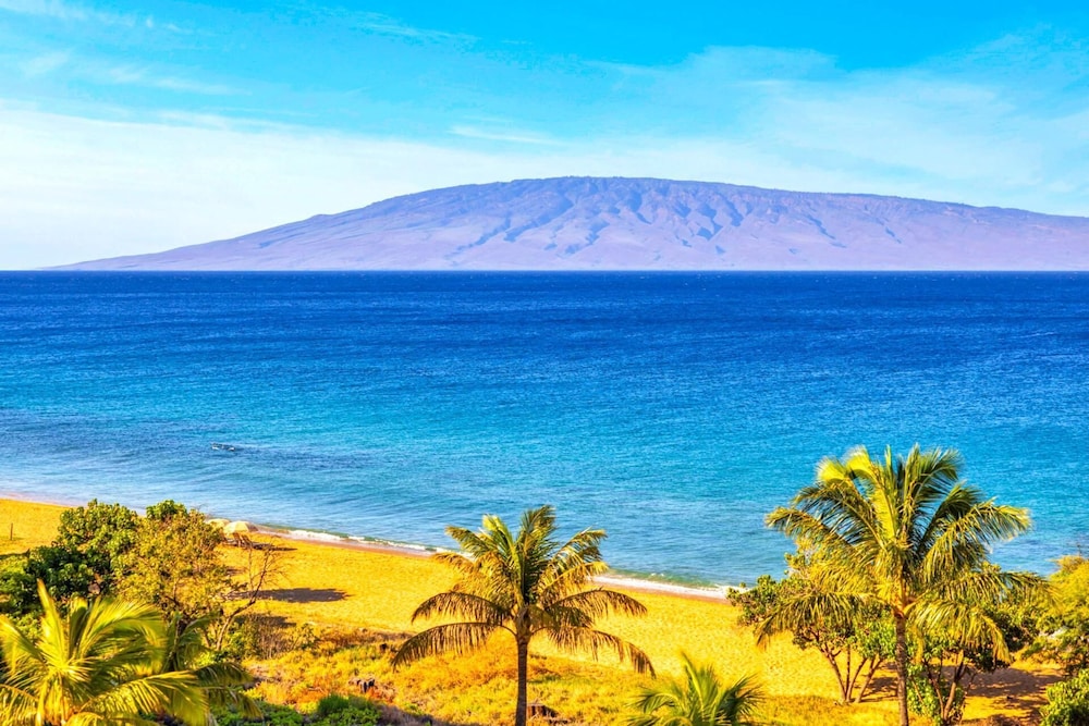 Honua Kai Hokulani 2 Free Rental Cars KBM Resorts Modern Beachfront 2 Units, 4 Bedrooms Ml-1811