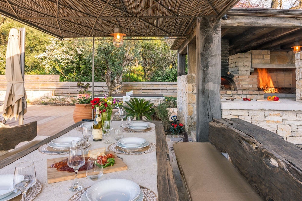 Melithea Seaview Villa view 2