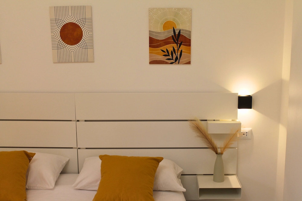 Vida Rooms