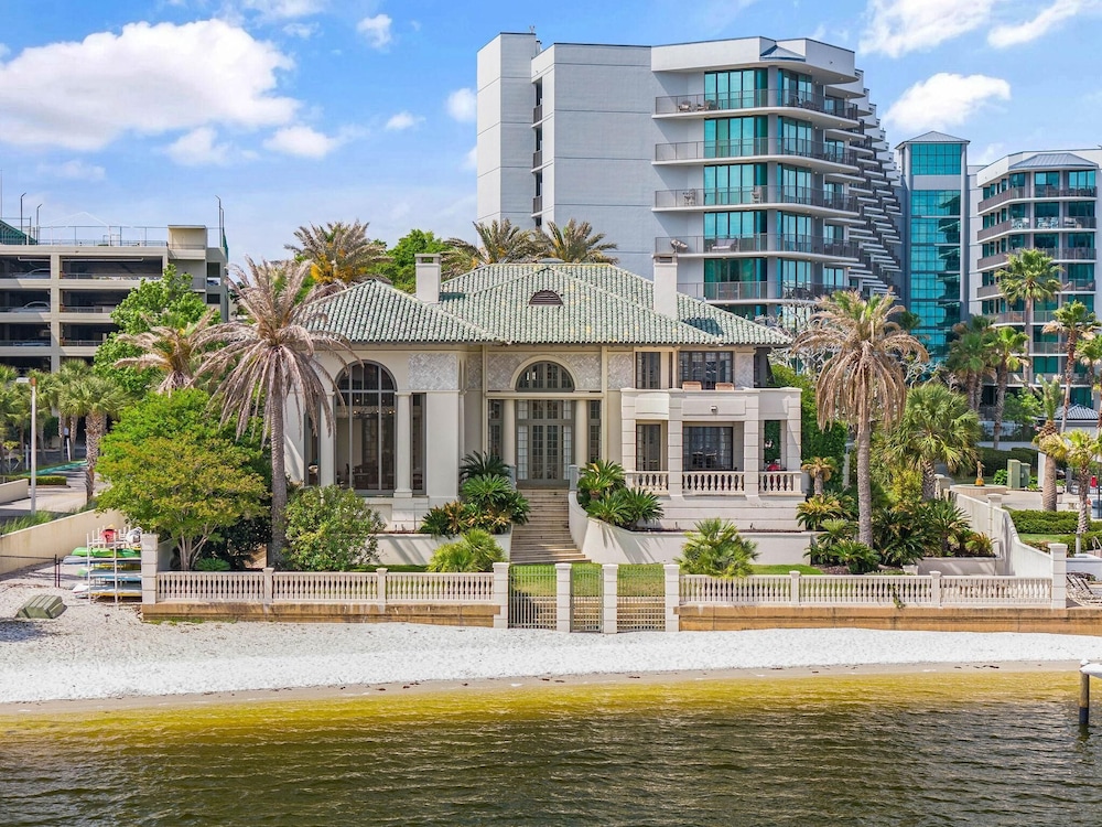 Villa Grande