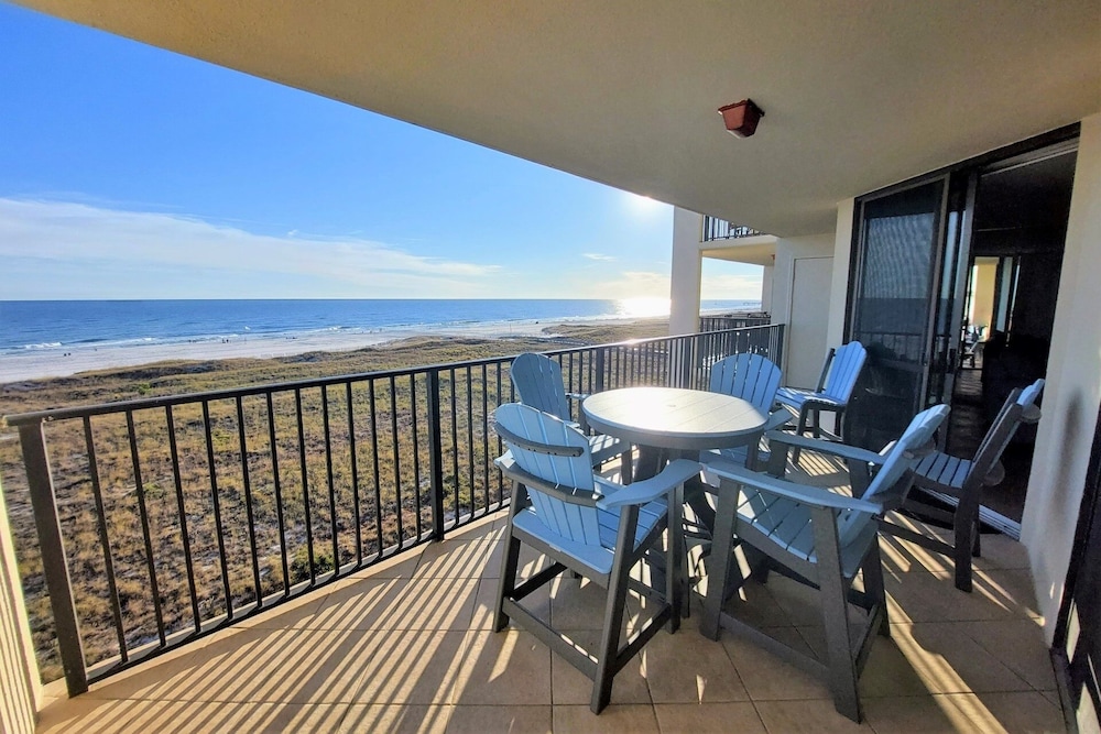 Hotel Phoenix Vii-503 3 Bedroom Condo by Redawning - Image 1