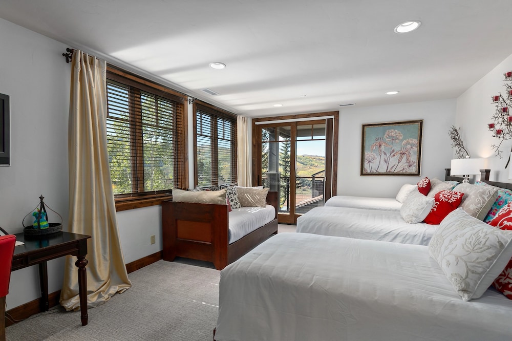 10 - Three Bedroom with Spa Stag Lodge 3 Condo
