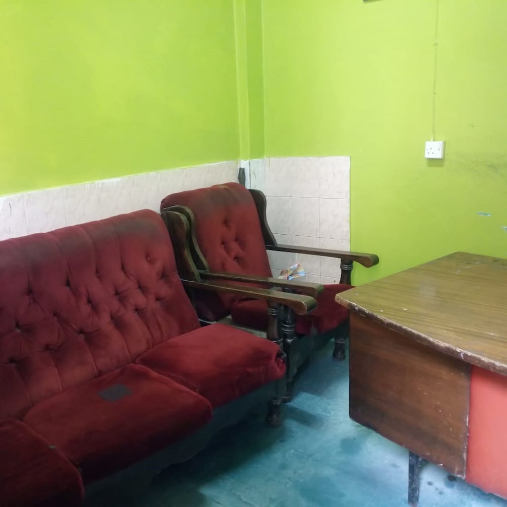 Othaya Annex Lodge view 3