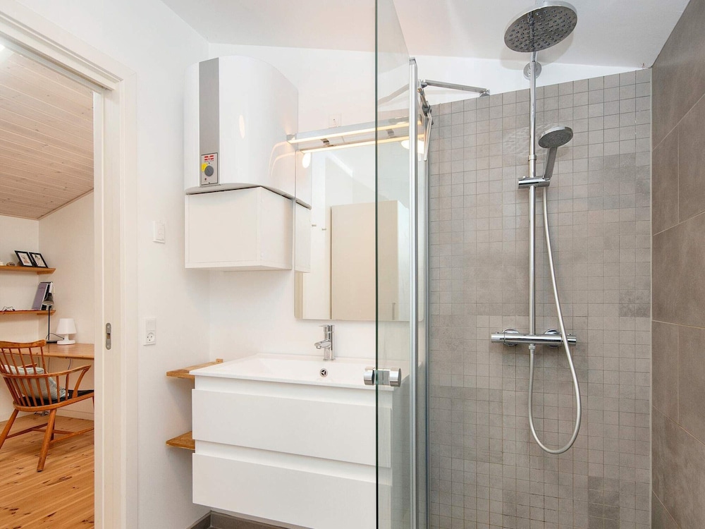 8 Person Holiday Home in Romo view 3