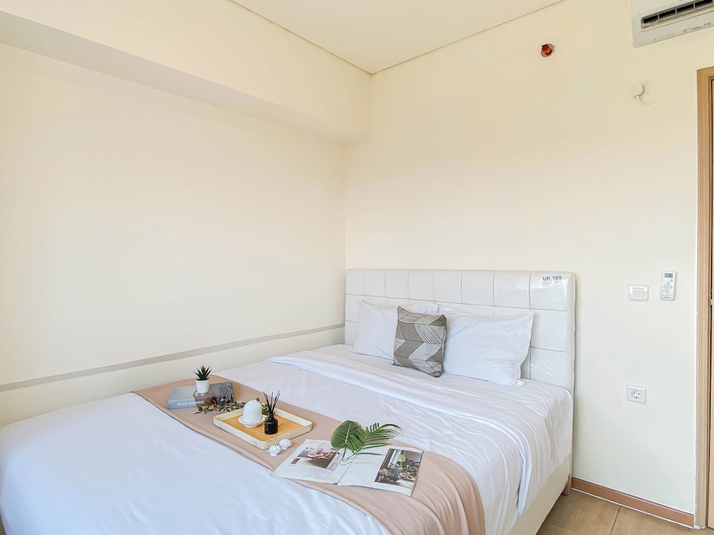 Good Deal 2Br At Meikarta Apartment