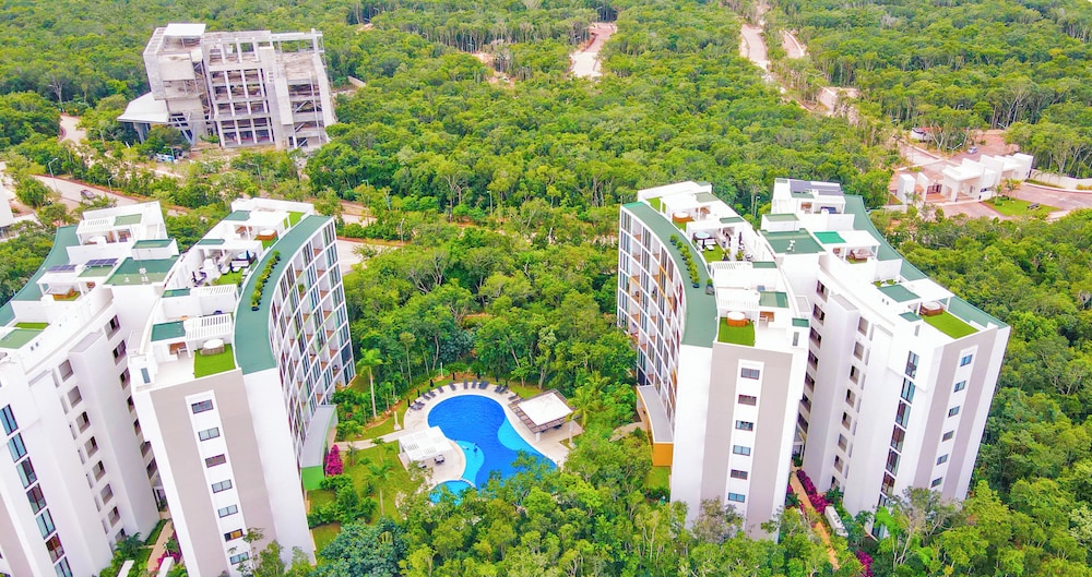 Bosques de Ciudad Mayakoba