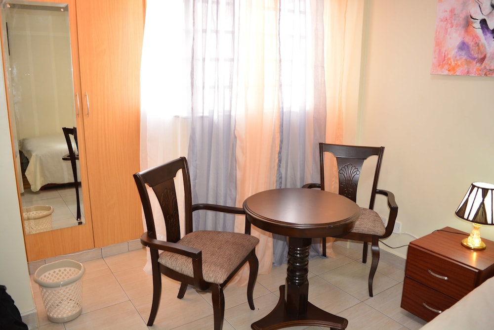 Eron Hotel