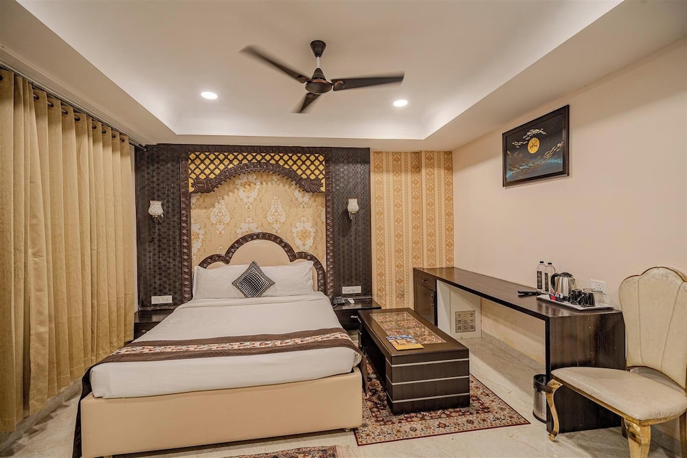 HOTEL RAJWADA RESORT view 5