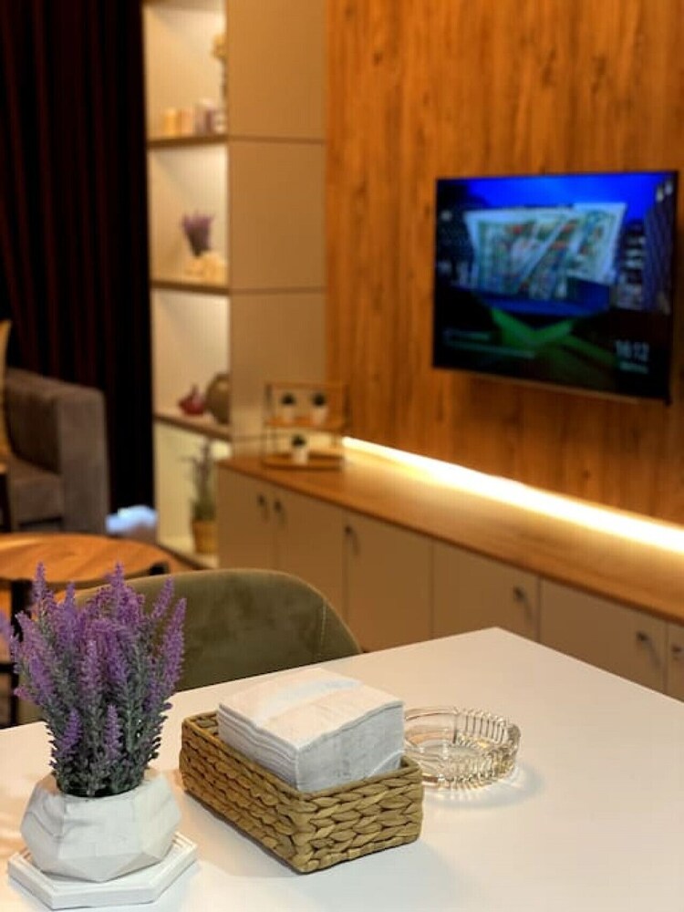 Stylish 1-bedroom Apartment Near Mall of Istanbul