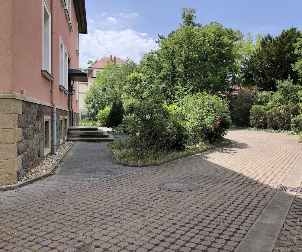Photo 31