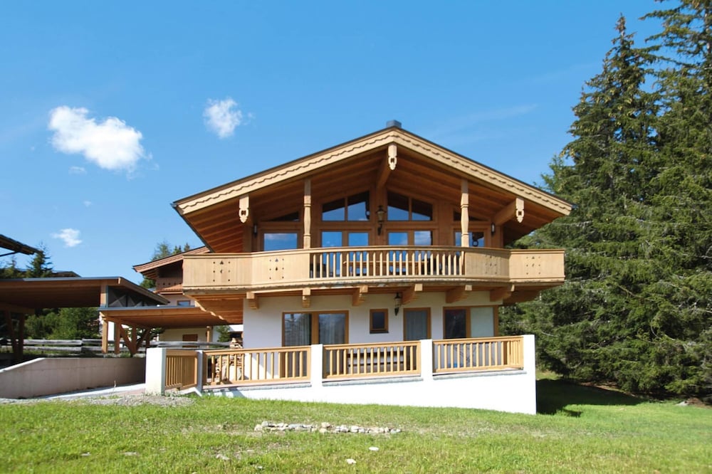Chalet in Konigsleiten With Wellness & Alps View