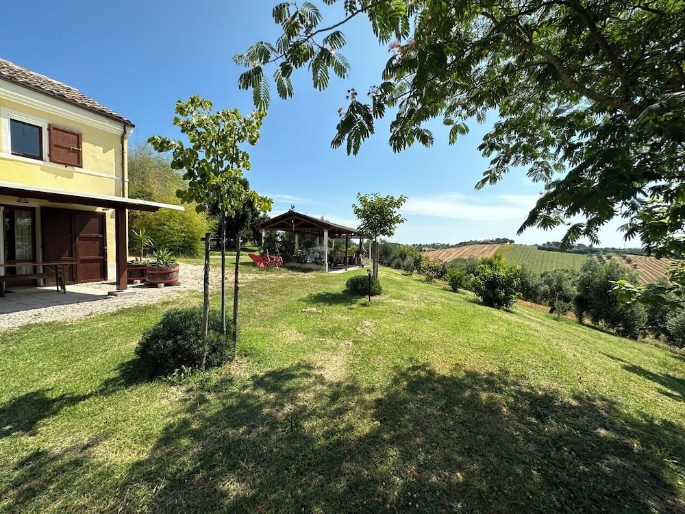 Historic House With Swimming Pool, Barbecue, gym in Senigallia - The Quercia