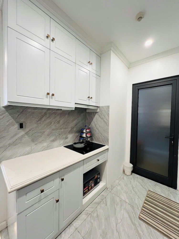 Daniel Homes - Vinhomes SkyLake Luxury