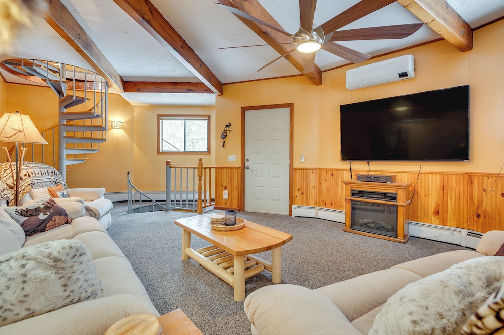 Dock & Beach Access: Scenic Lake Ossipee Cabin!