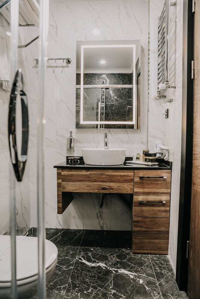 Grand Lark Otel - Image 83