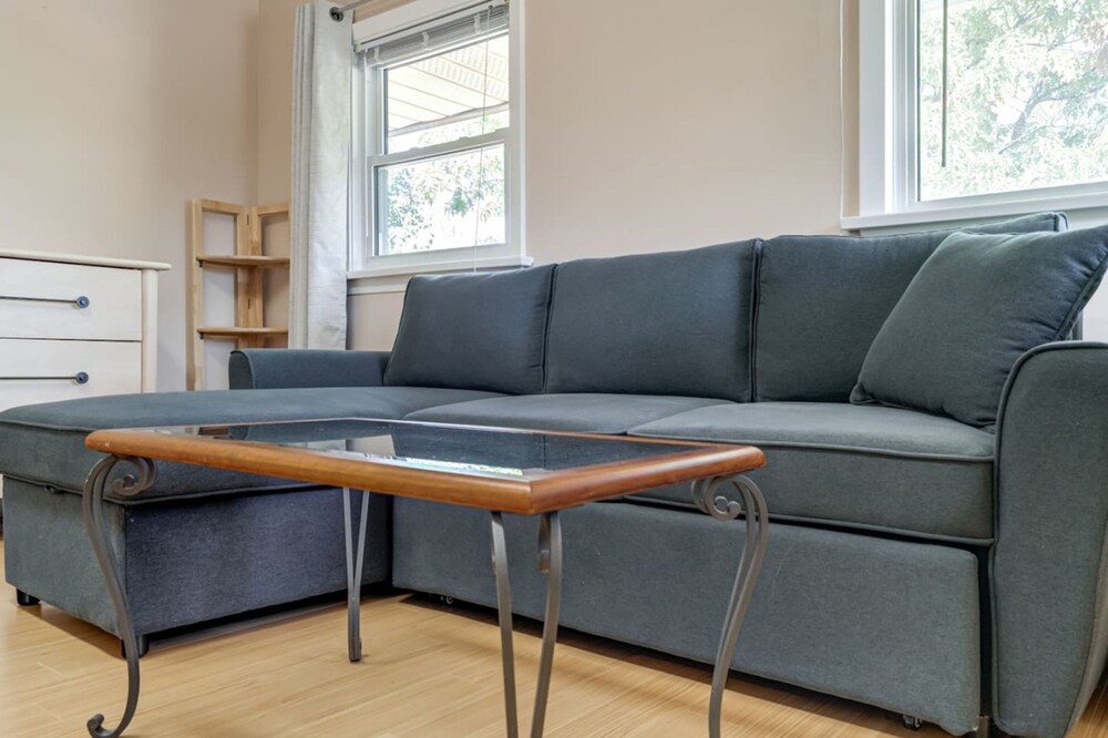 Charming 3BR Home in Quiet Kitchener Neighborhood
