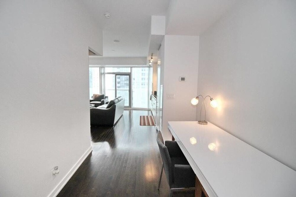 Exquisite High-Rise 1 Bedroom next to Scotia Arena - Image 4