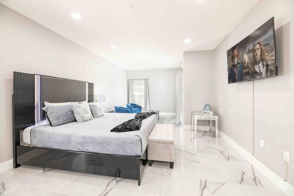 Super Glam- Designs Game Room Pool