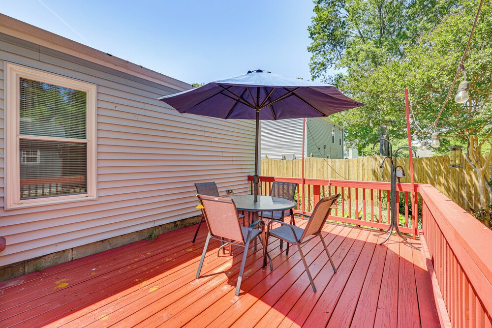 5 Mi to Dtwn: Family-friendly Home in Richmond!