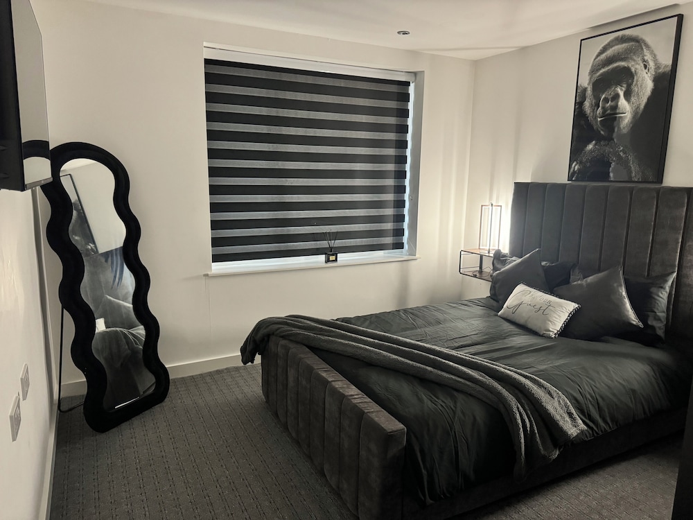 Luxury Flat in Uxbridge