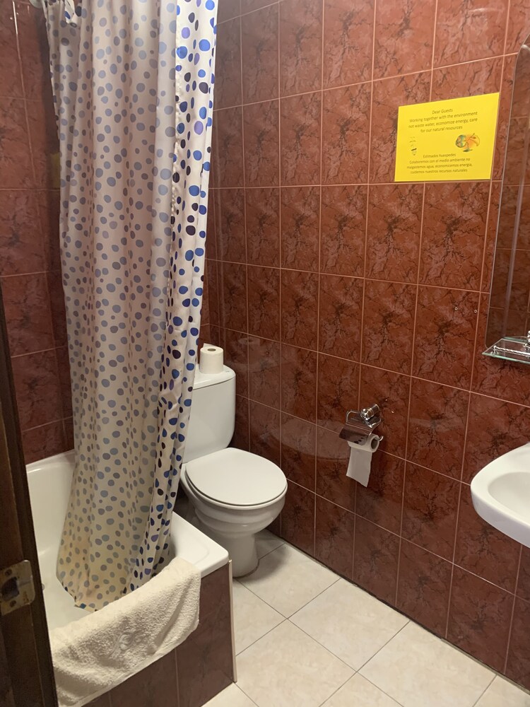 Barbieri Granada Pension - Hostel