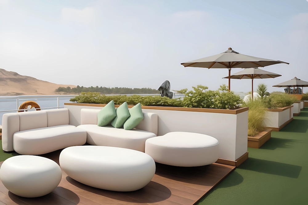 Nile Cruise Adventure, every Monday from Aswan 3 nights and every Thursday from Luxor 4 nights