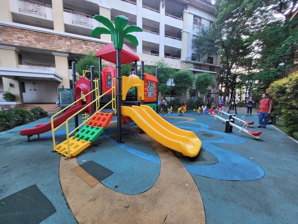 Oasis Living in Pasig City - 2bedroom Condo for Rent