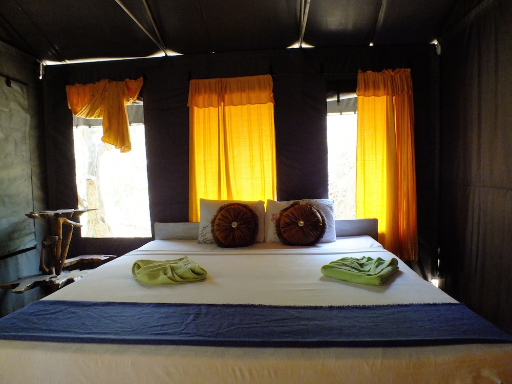 Jungle House Yala