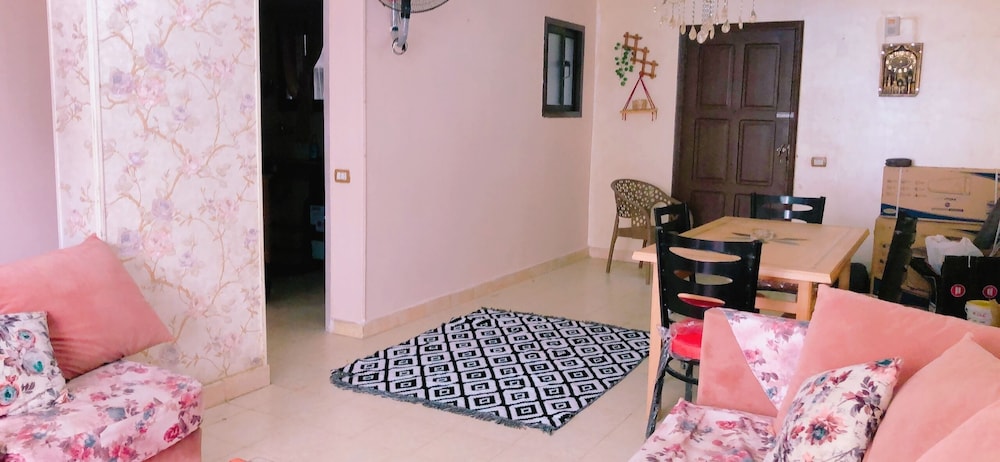 Cozy apartment Maadi Ring Road &smart TV