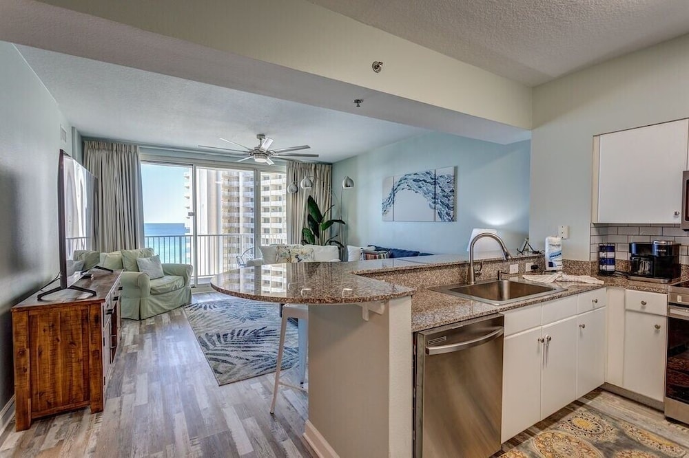 Shores Of Panama 1118 2 Bedroom Condo