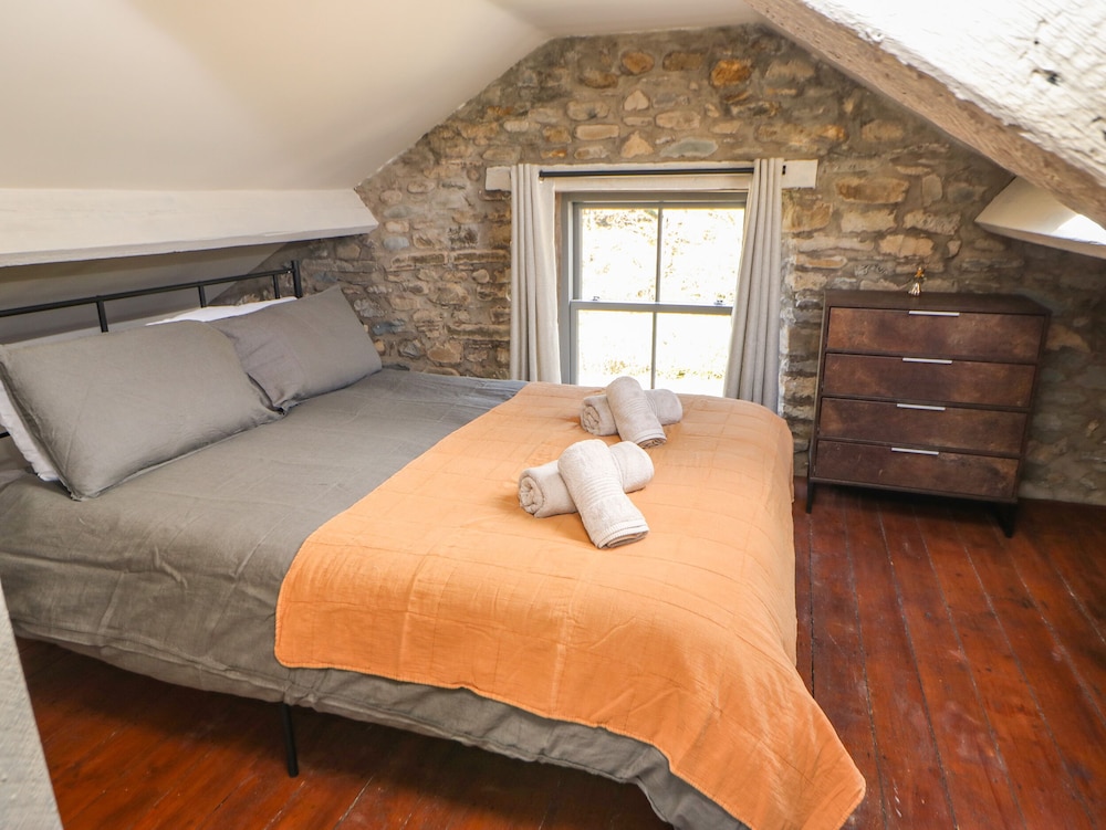 Burnt Mill Cottage