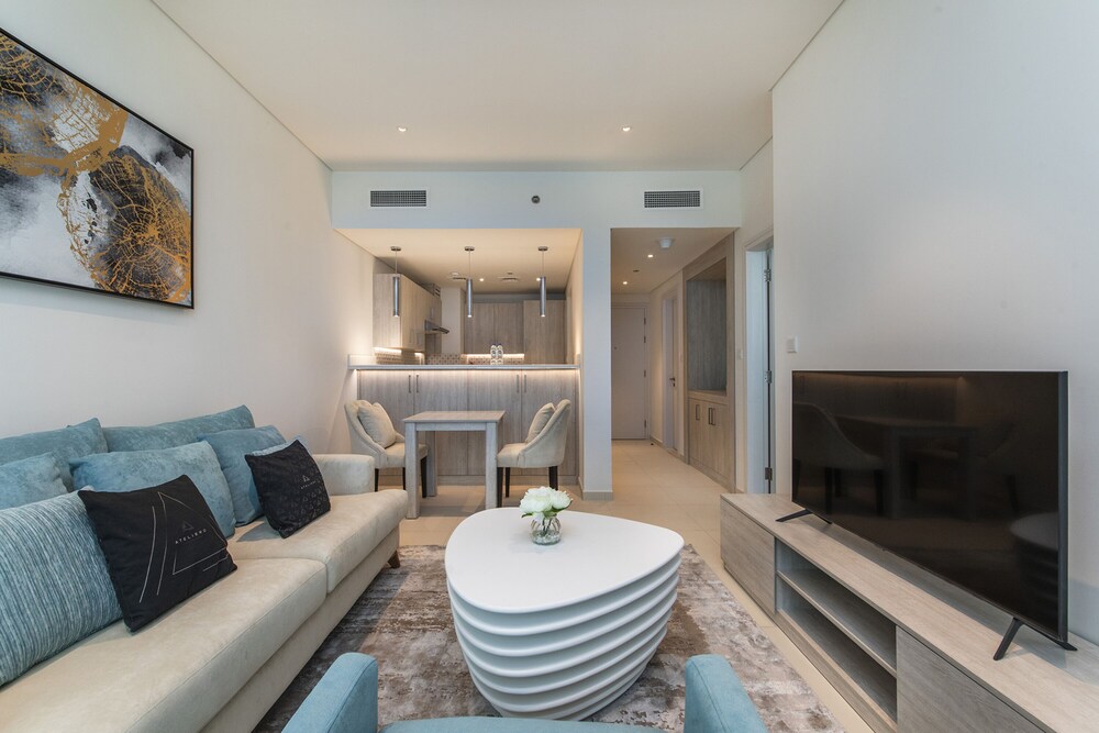 Ideal 1BR with Sea View on Palm Jumeirah