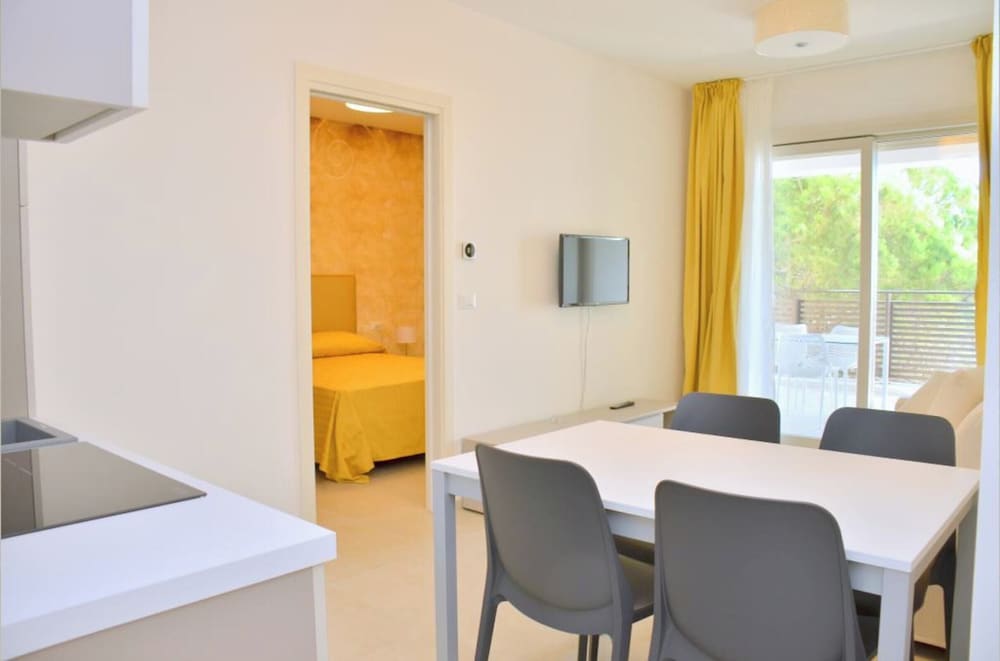 Charming Apartment With Panoramic Views