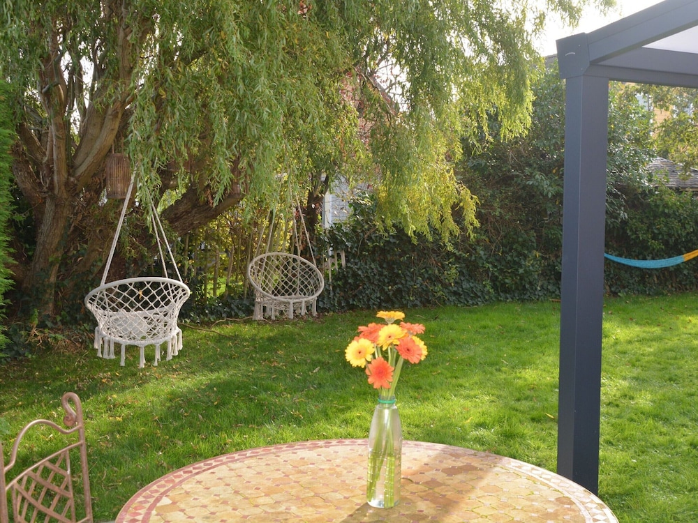 Holiday Home in Quiet Park for Families
