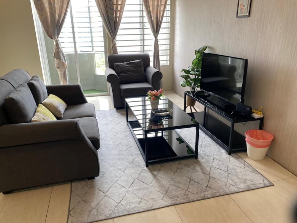 Hotel O Bayu Service Apartment