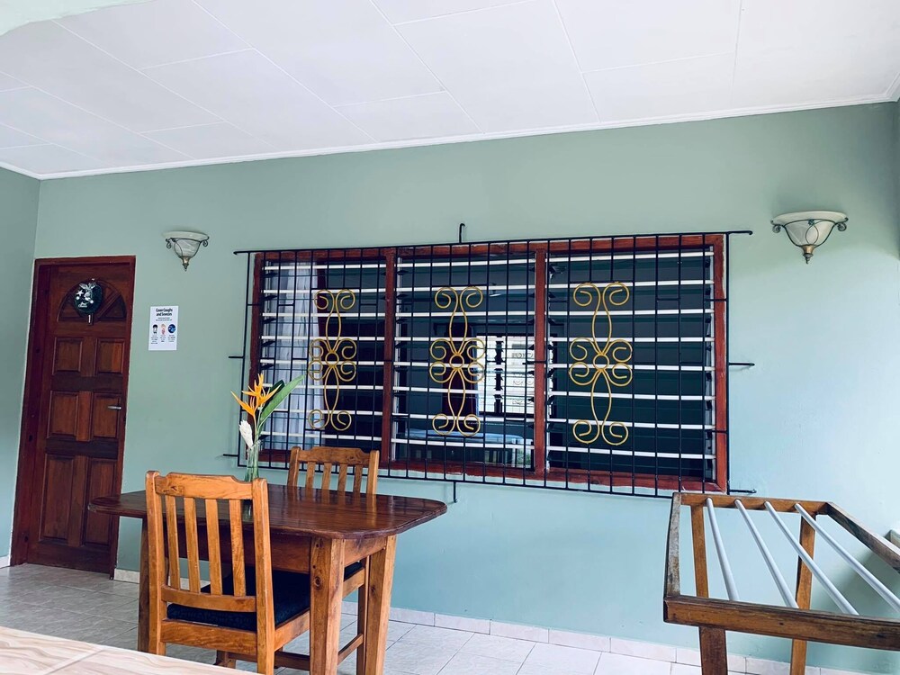 Chez May-Paule Guesthouse